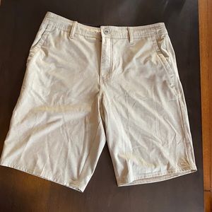 O’Neill shorts with adjustable waist